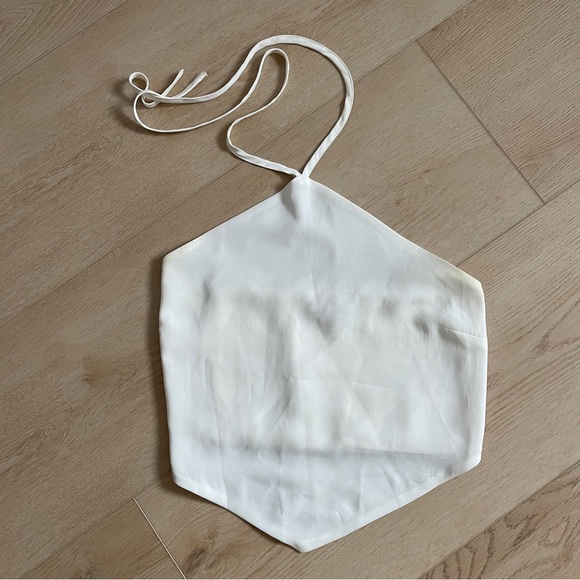 Abercrombie and fitch cream halter top - Picture 3 of 4